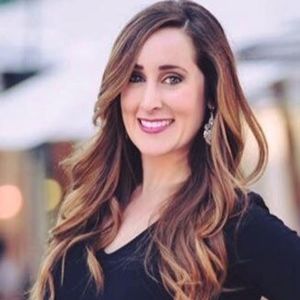 Meet your Posher, Marisa